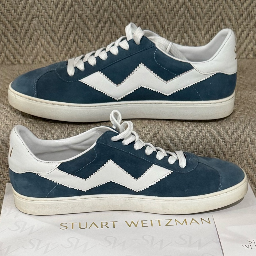 Stuart Weitzman Daryl Sneaker. Teal/Suede. Sz. 9.5.